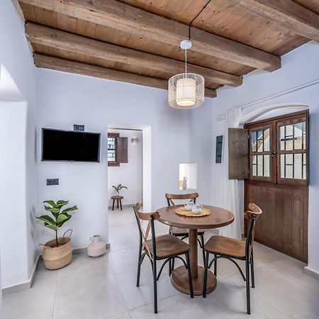 Elia Suites - Old Town Rhodes City ภายนอก รูปภาพ