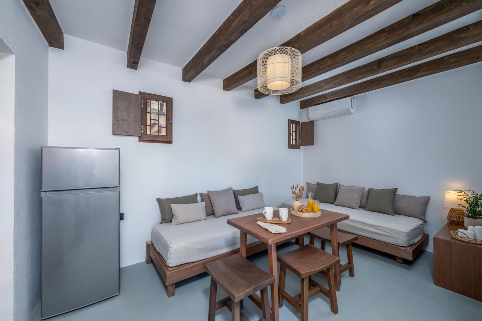 Elia Suites - Old Town Rhodes City ภายนอก รูปภาพ