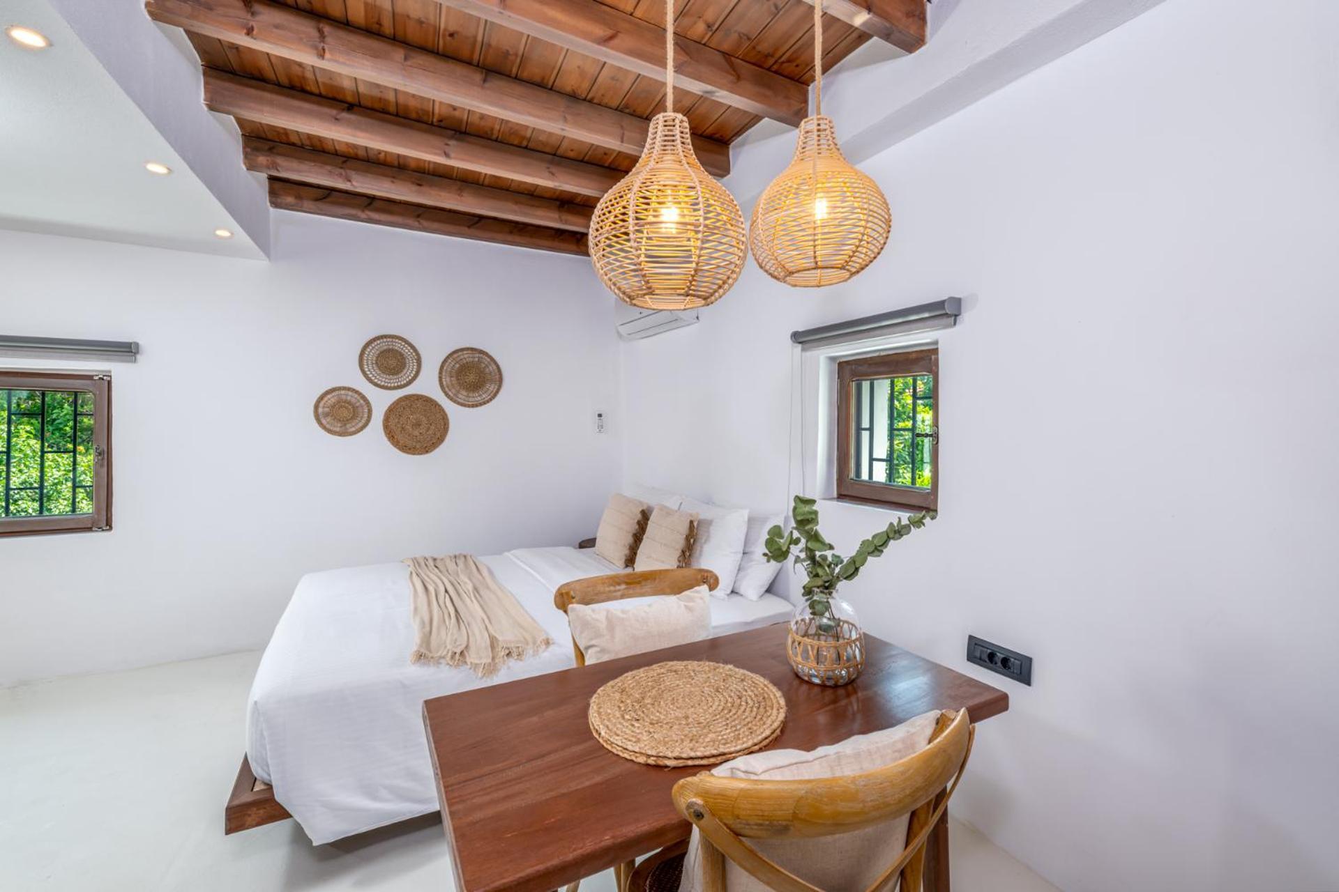 Elia Suites - Old Town Rhodes City ภายนอก รูปภาพ