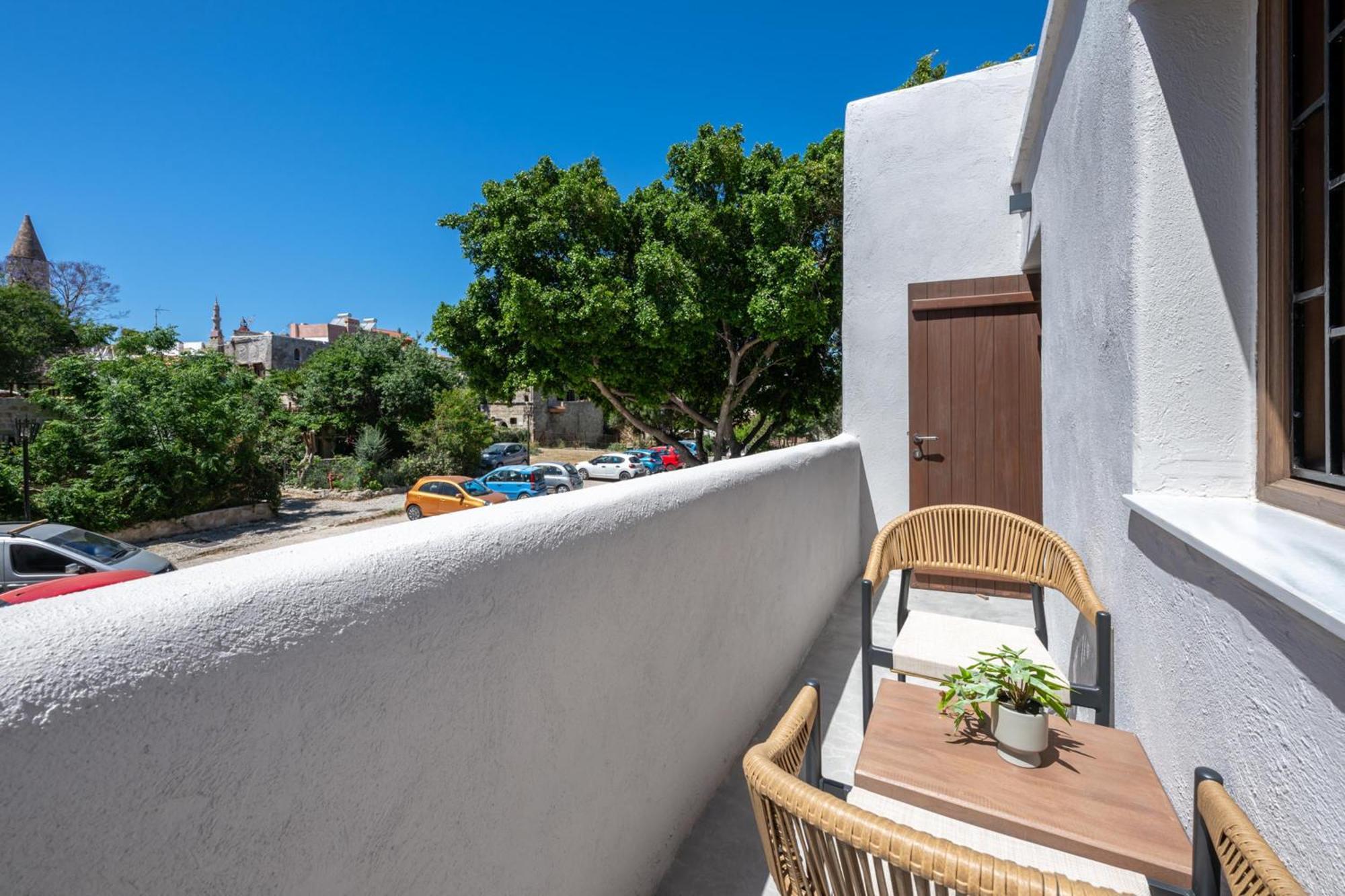 Elia Suites - Old Town Rhodes City ภายนอก รูปภาพ