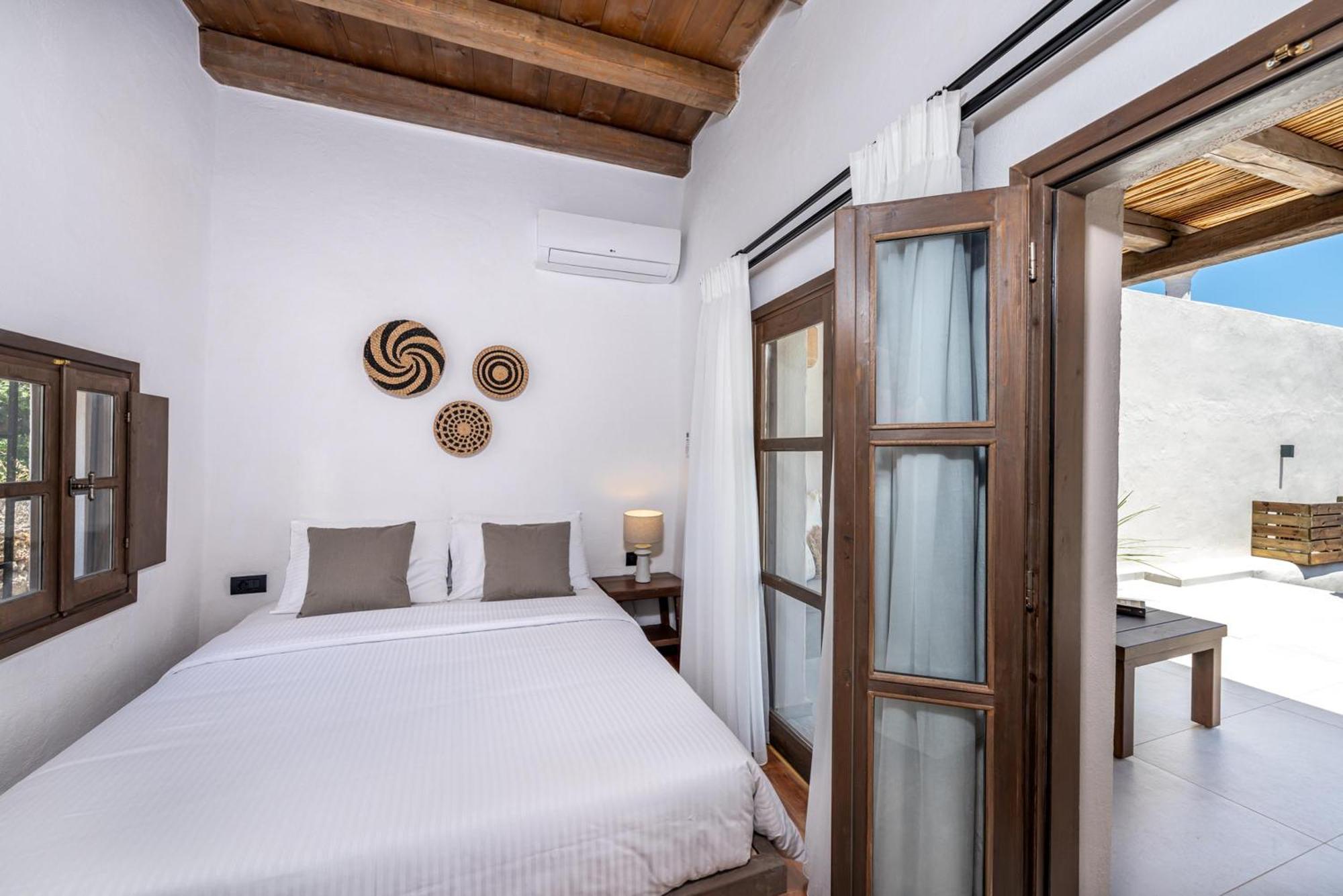 Elia Suites - Old Town Rhodes City ภายนอก รูปภาพ