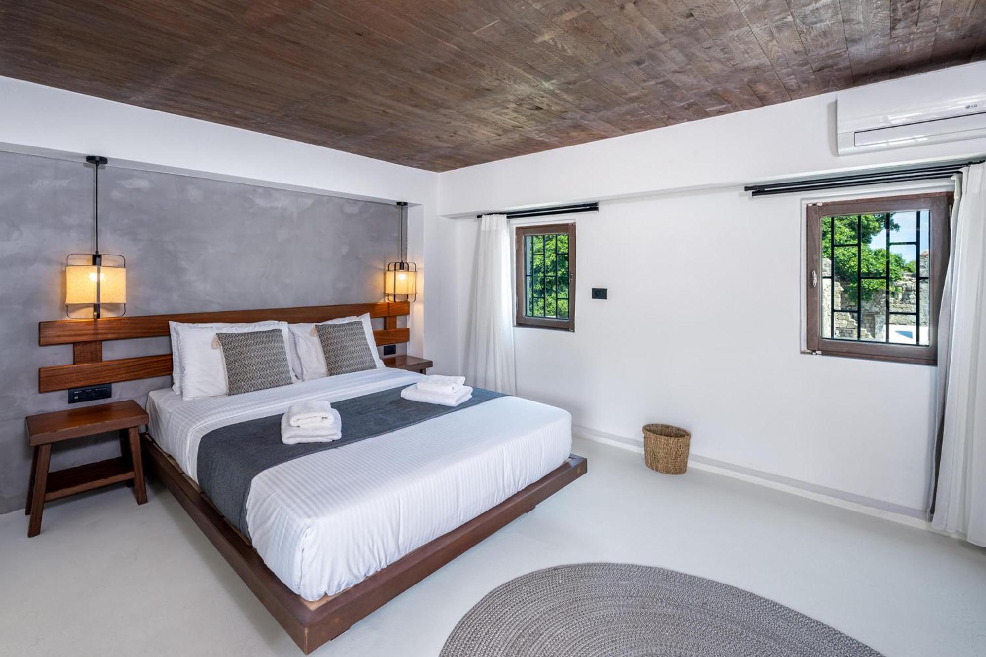 Elia Suites - Old Town Rhodes City ภายนอก รูปภาพ