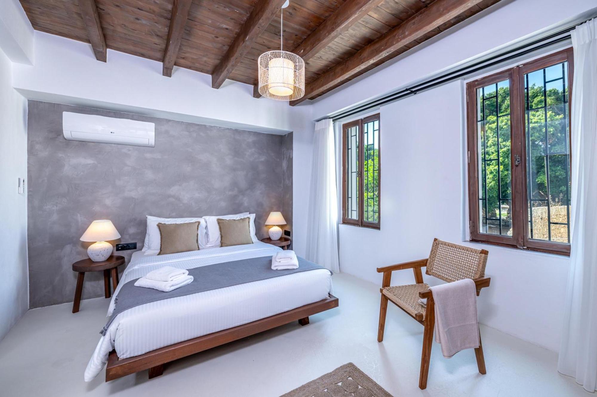 Elia Suites - Old Town Rhodes City ภายนอก รูปภาพ